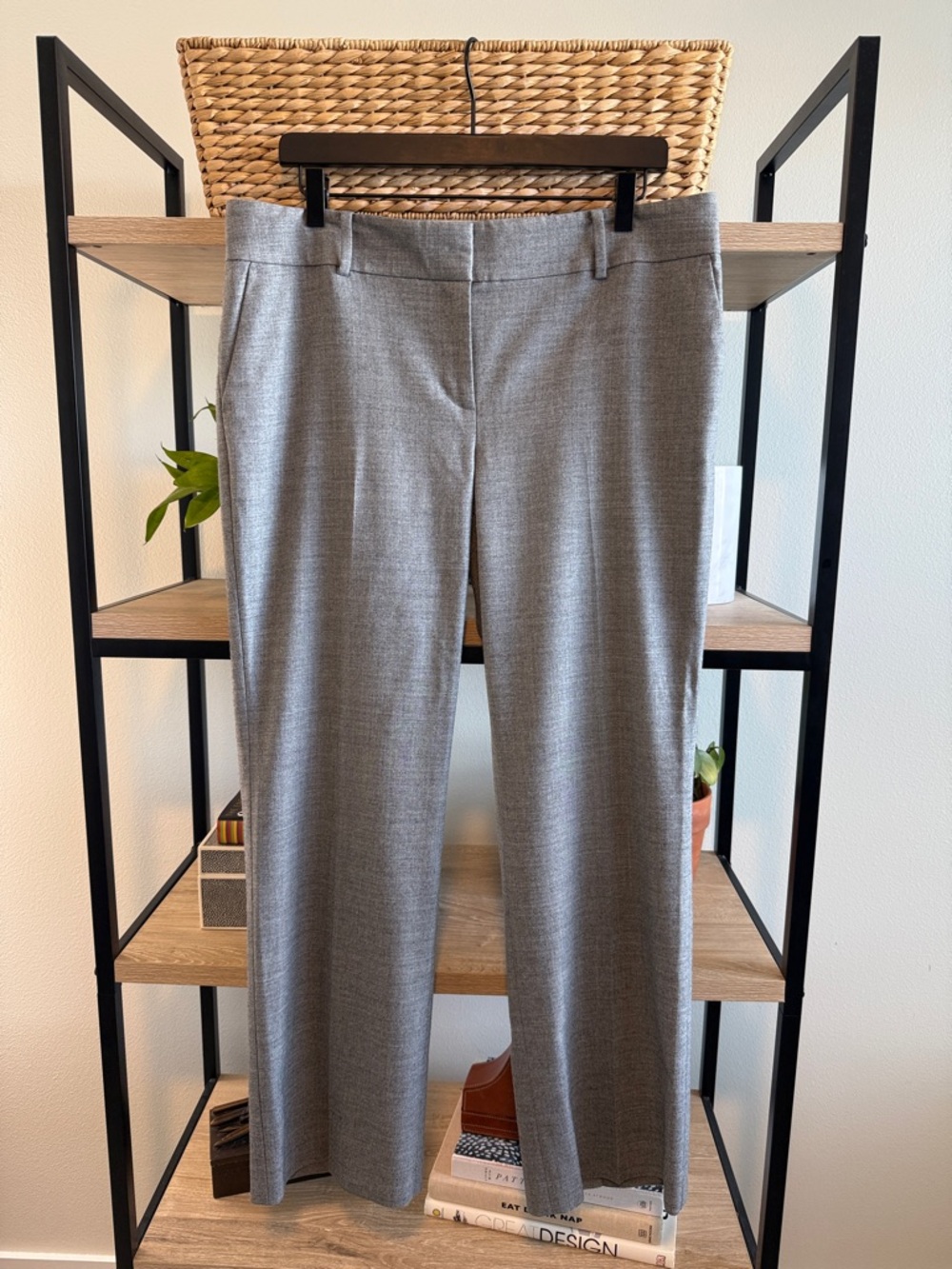 Ann Taylor Mid-Rise Wool Gray Straight Leg Woven Career Dress Pant Trouser, 12